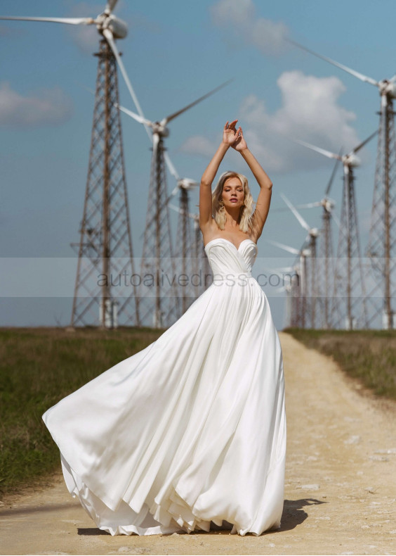 Sweetheart Neck Ivory Satin Minimalist Wedding Dress